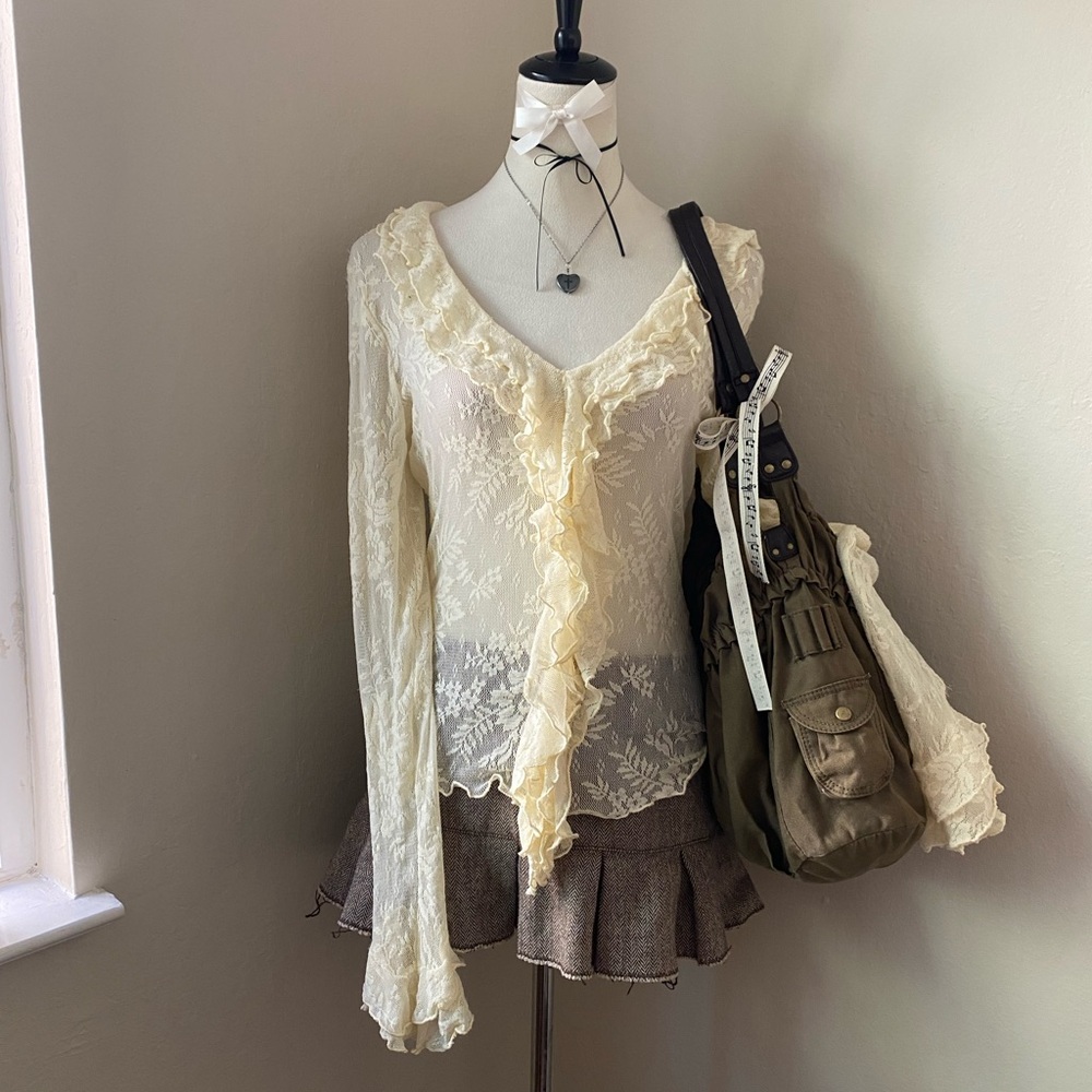 Newport News Cream Lace Blouse